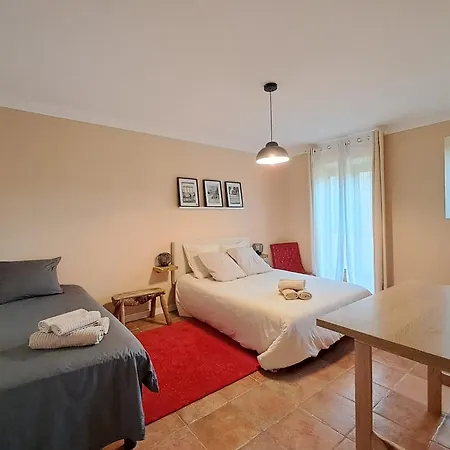Maison De Charme Au Coeur Des Vignes - Bordeaux Дом отдыха *